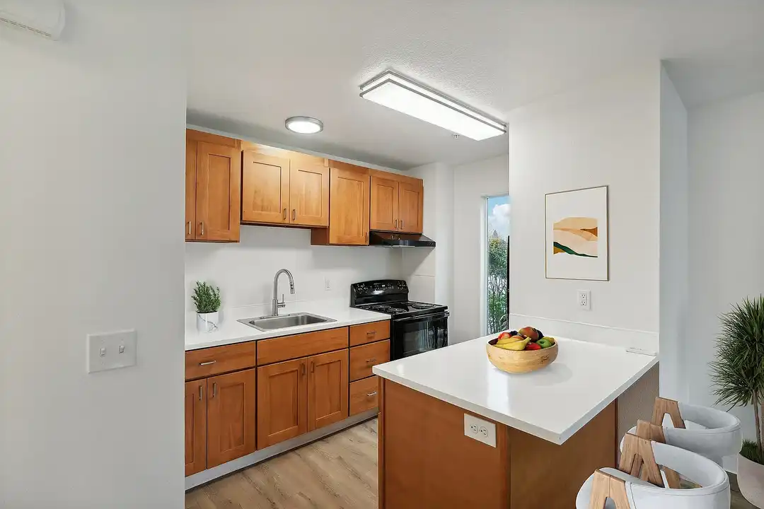 Alturas Vose Townhomes - More