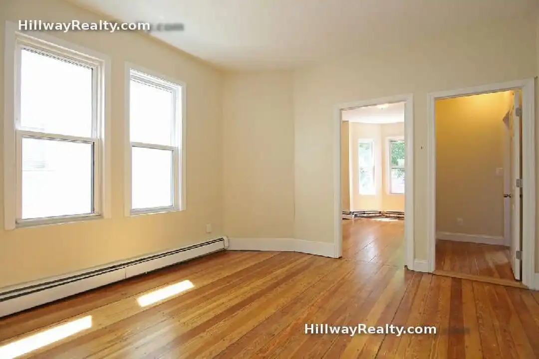 114 Everett St - View 5
