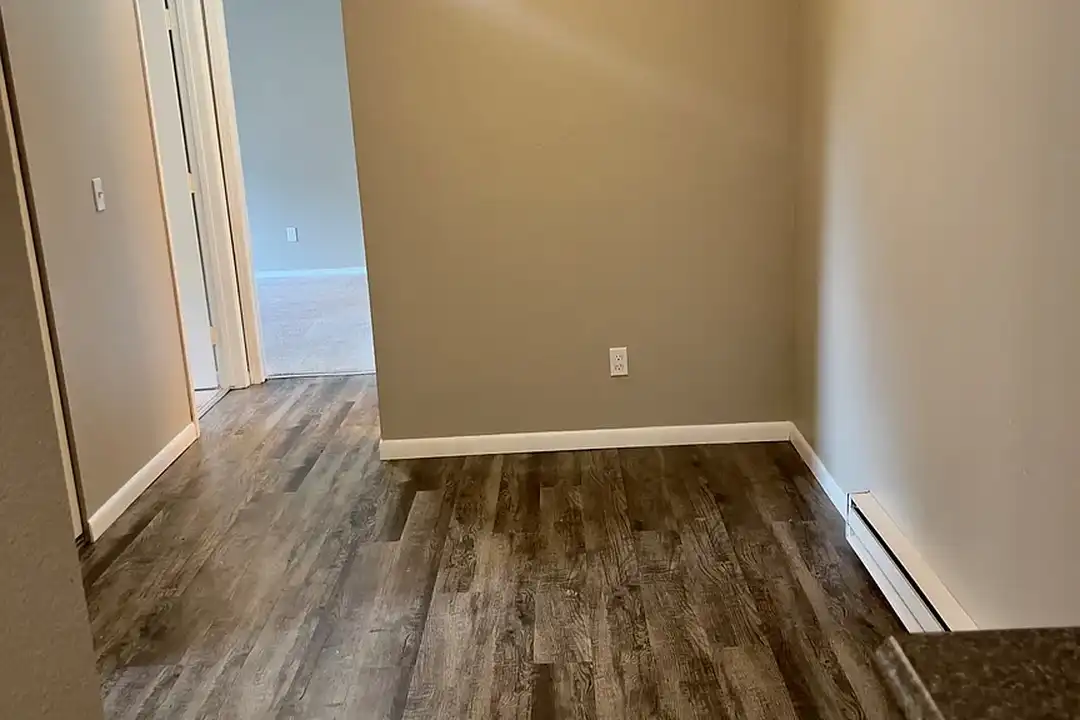 Walbridge Apartments – photo 1 of 11