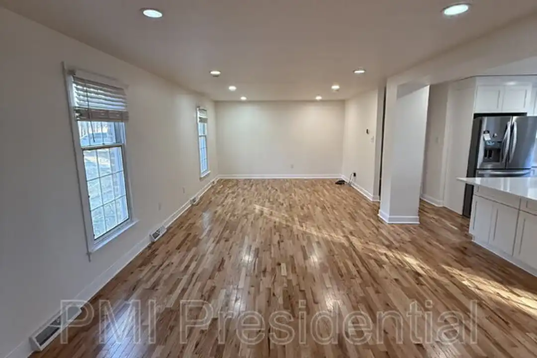 15900 Beach Rd - View 6