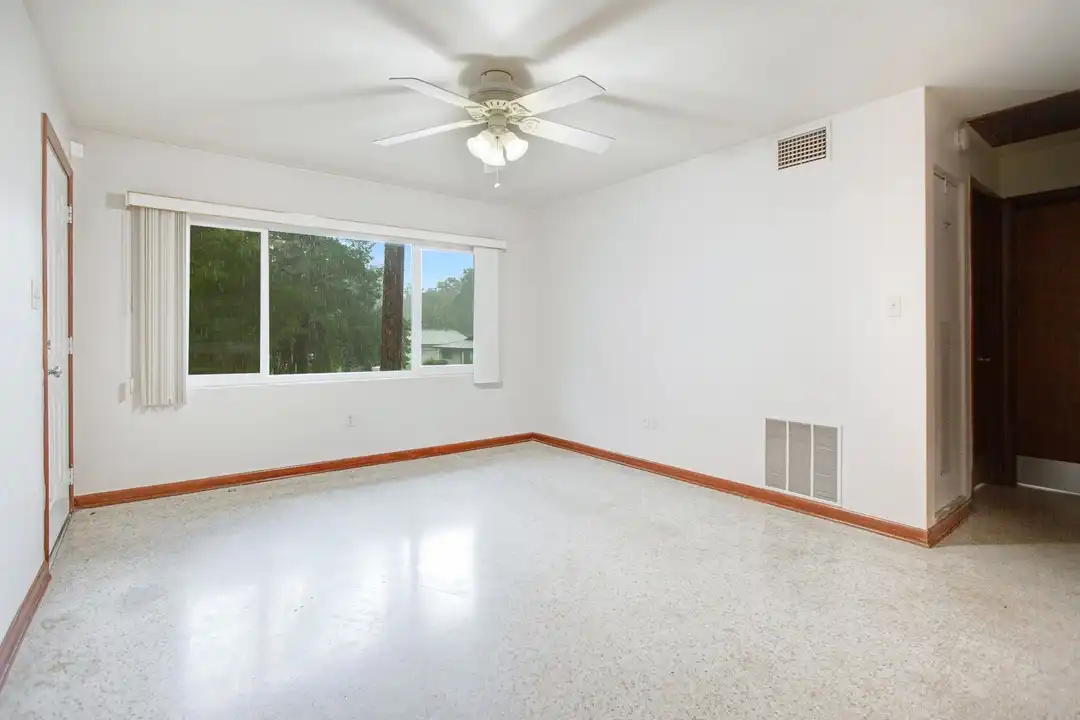 1820 NW 10th St unit 1820 - More