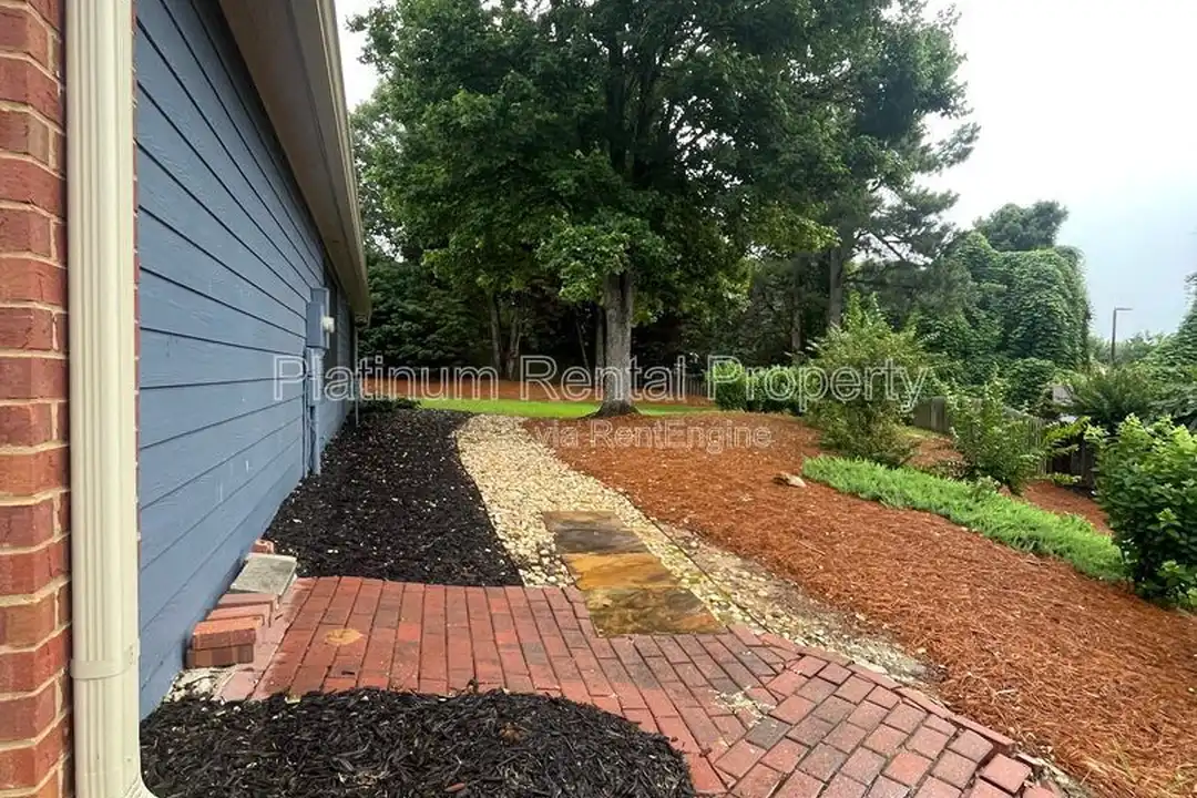 1745 Berry Ct - View 5