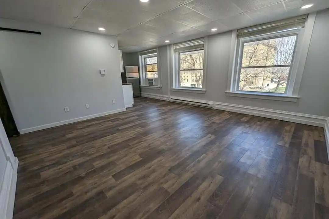 124 S 2nd St unit 201 – photo 1 of 10