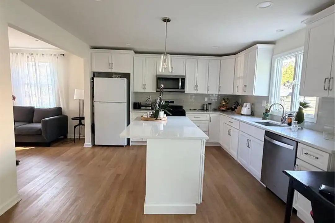27 Fern Ave - View 5