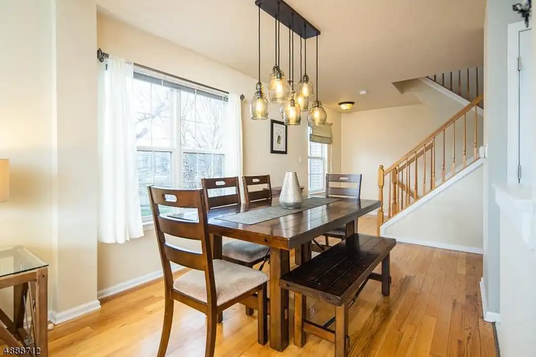 137 Riverwalk Way unit Clifton Home - View 3