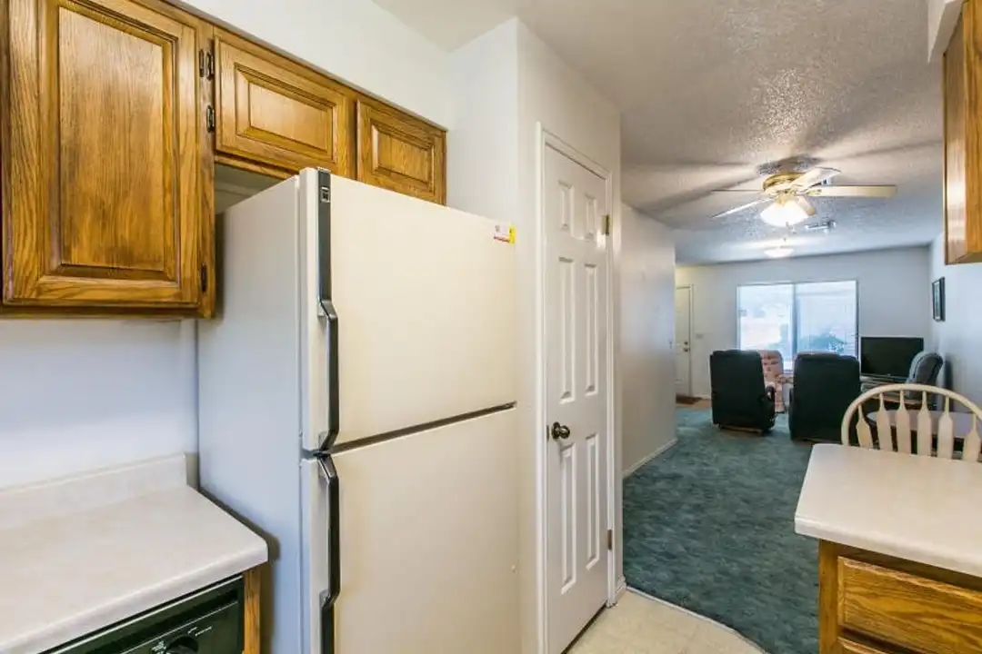 155 W 300 S St unit # 7 - More