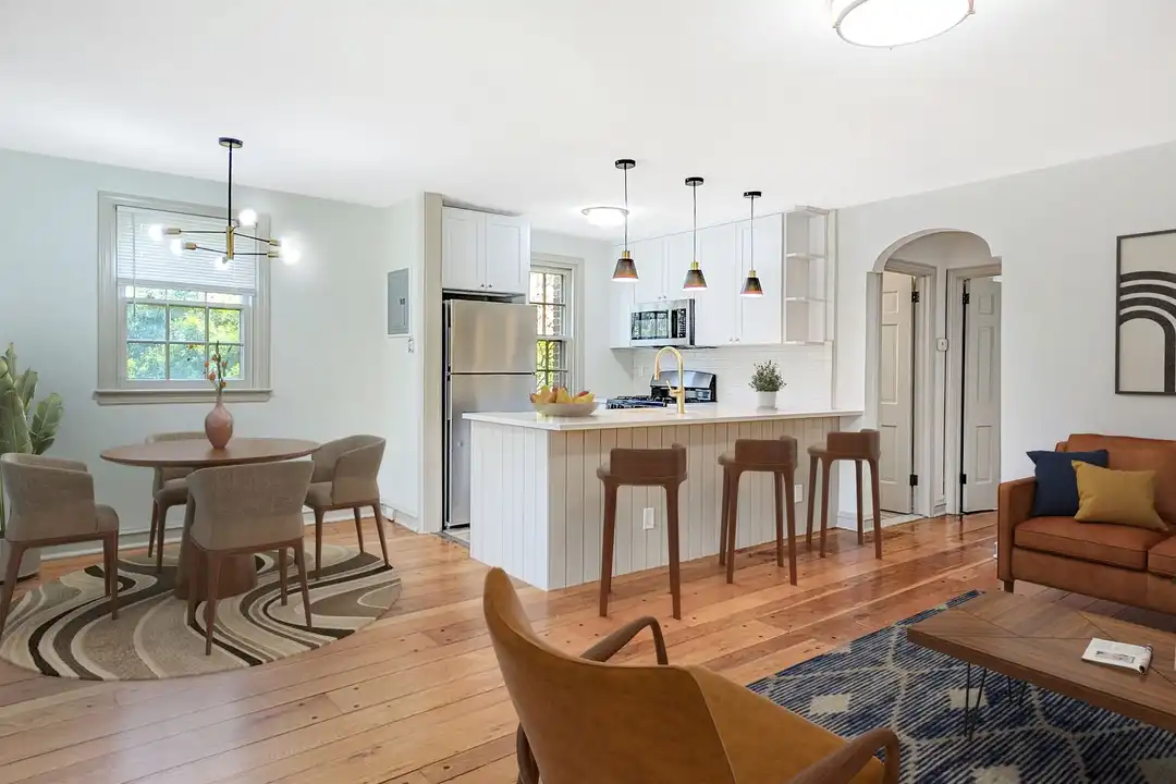2910 Midvale Ave - View 6