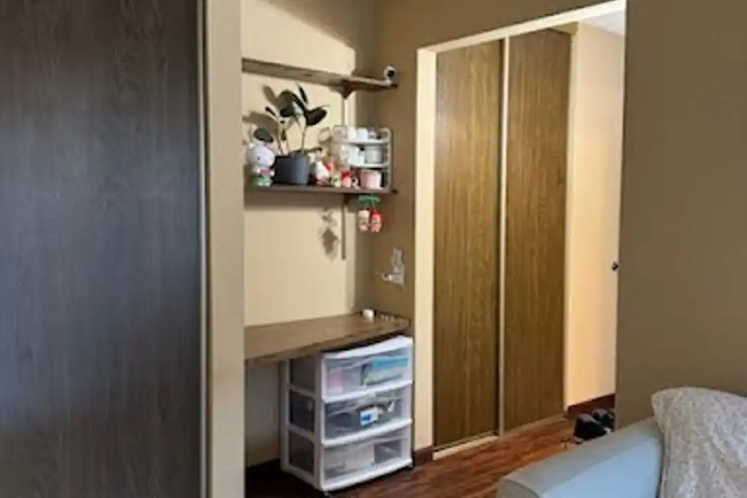 930 Westbrooke Way unit 930-2 - View 6