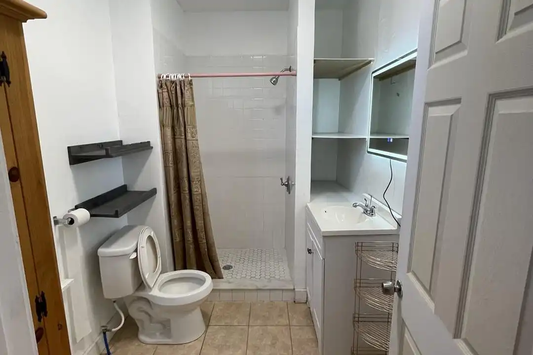 229 Wood St unit 2 - View 3