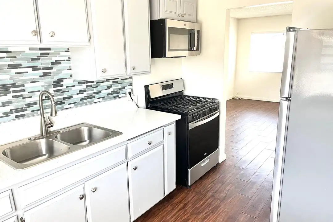 3643 S Barcelona St unit 03 - View 6