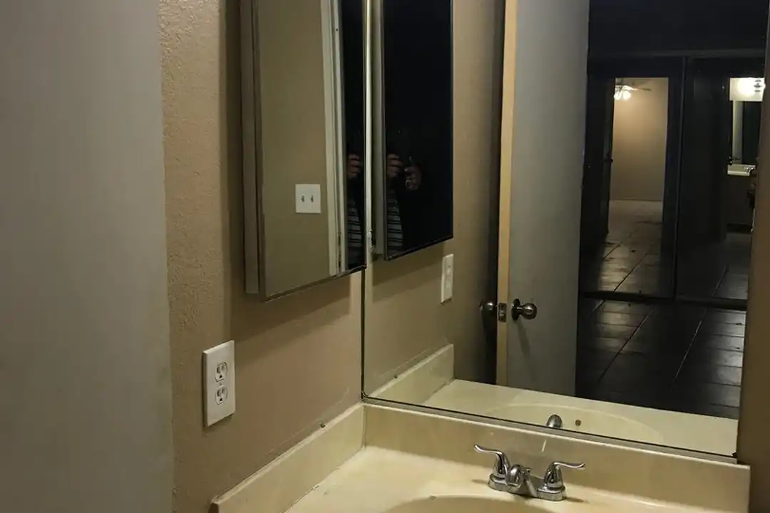 429 N Lamb Blvd – photo 1