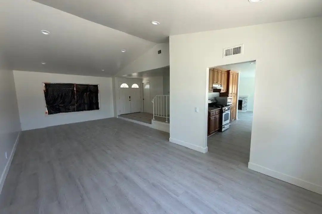 2214 Montague Cir - View 6