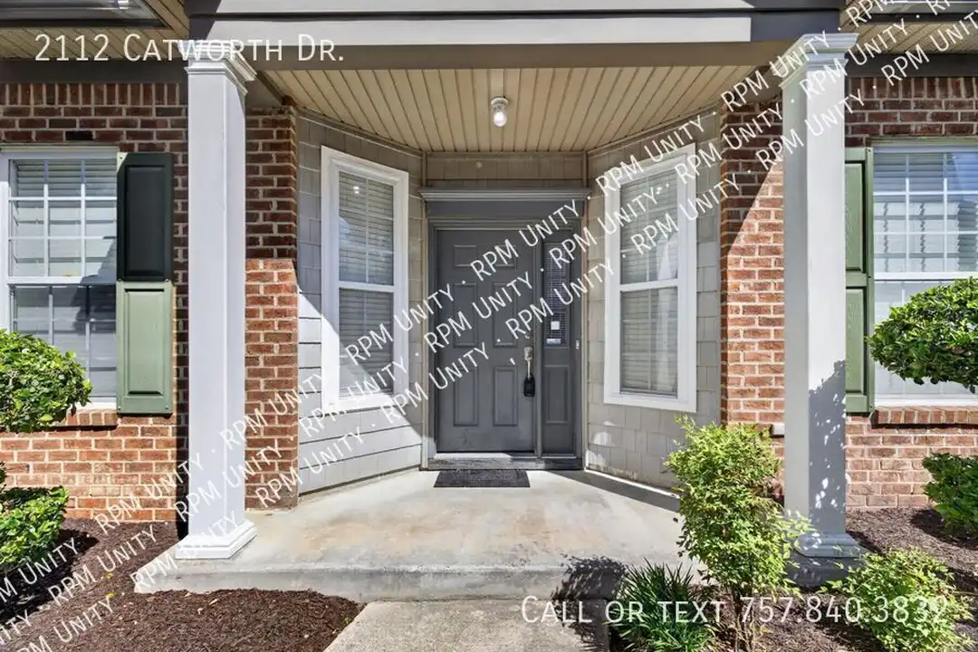 2112 Catworth Dr - View 3