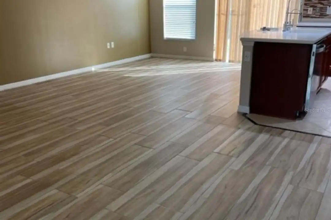 2950 Willowleaf Ln - View 5