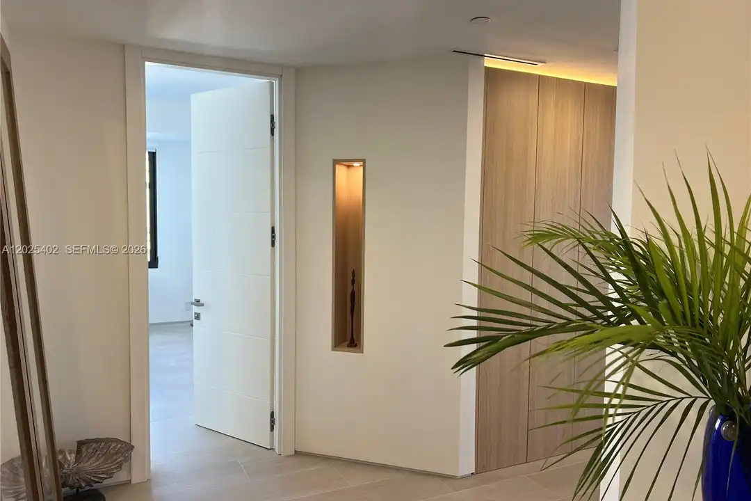 201 Crandon Blvd unit 642 - View 3