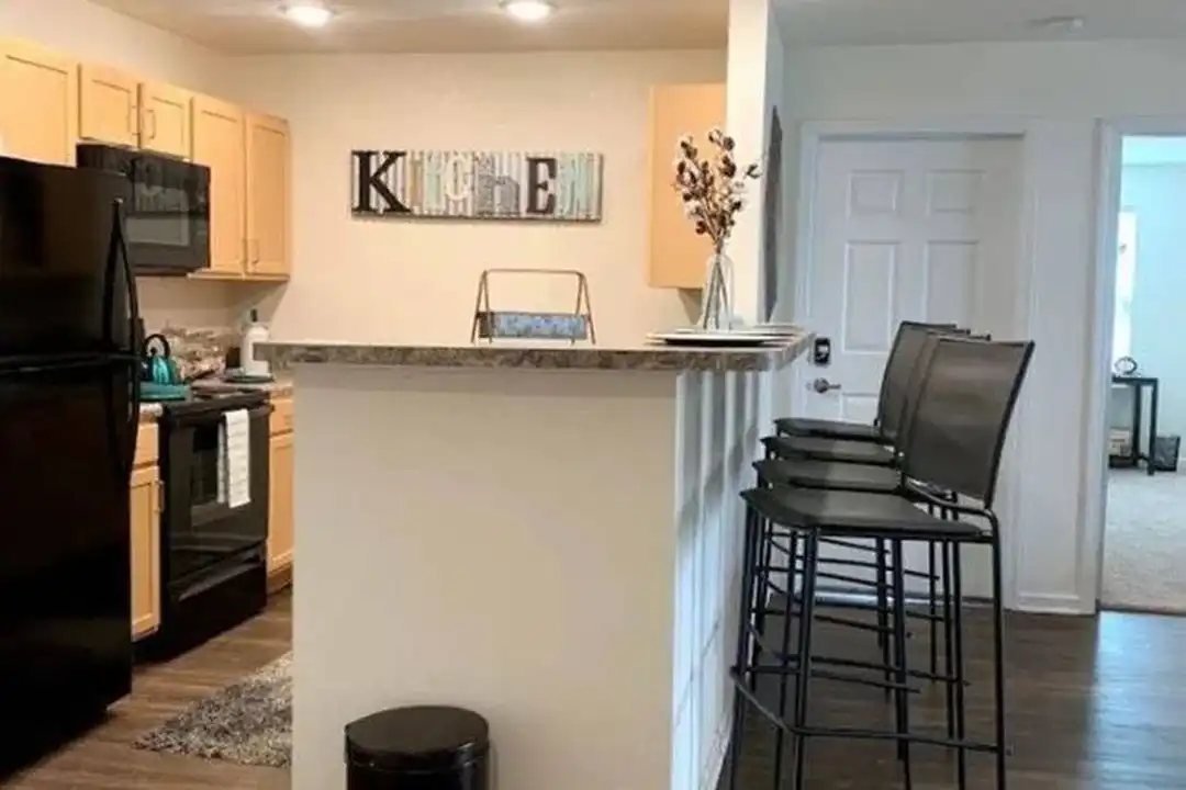 2400 N Morrison Blvd - More