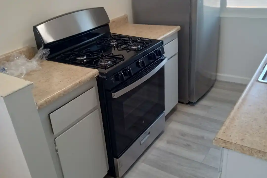7732 Chapman Ave unit 4 - View 6