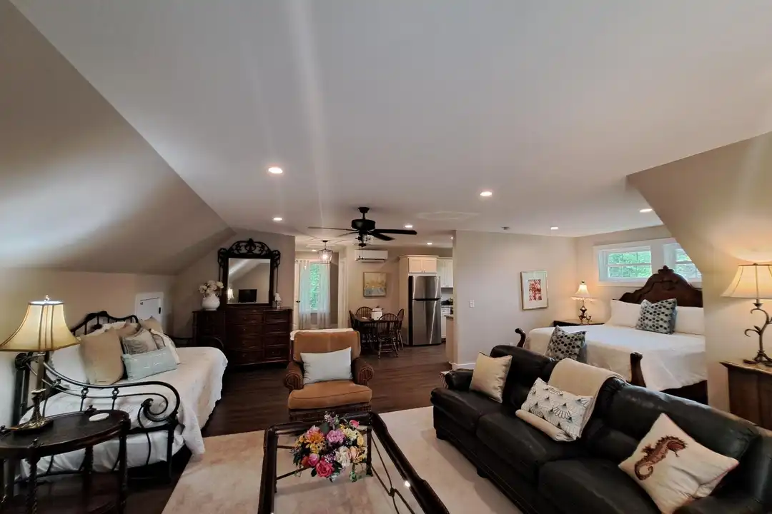 15550 New Rd – photo 1 of 20