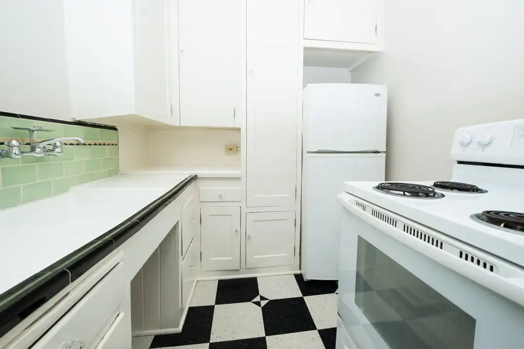1431 SW Park Ave - View 5
