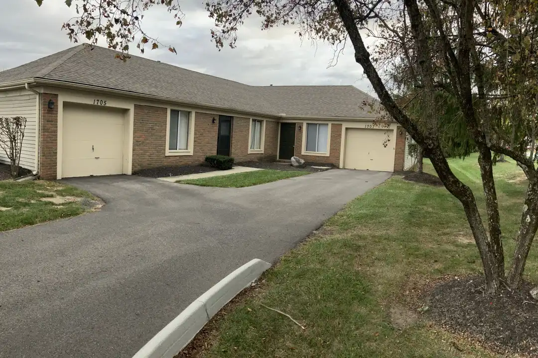 Creeksedge Village Sandybrook Ct & Rosepoint Rd. – photo 1