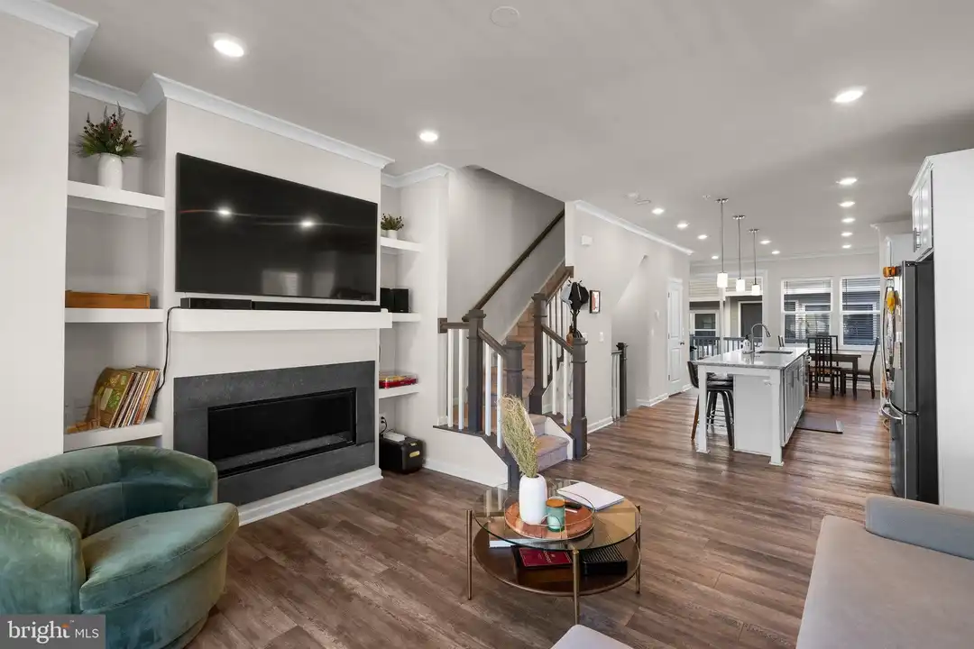Apartment in Derwood - View 3