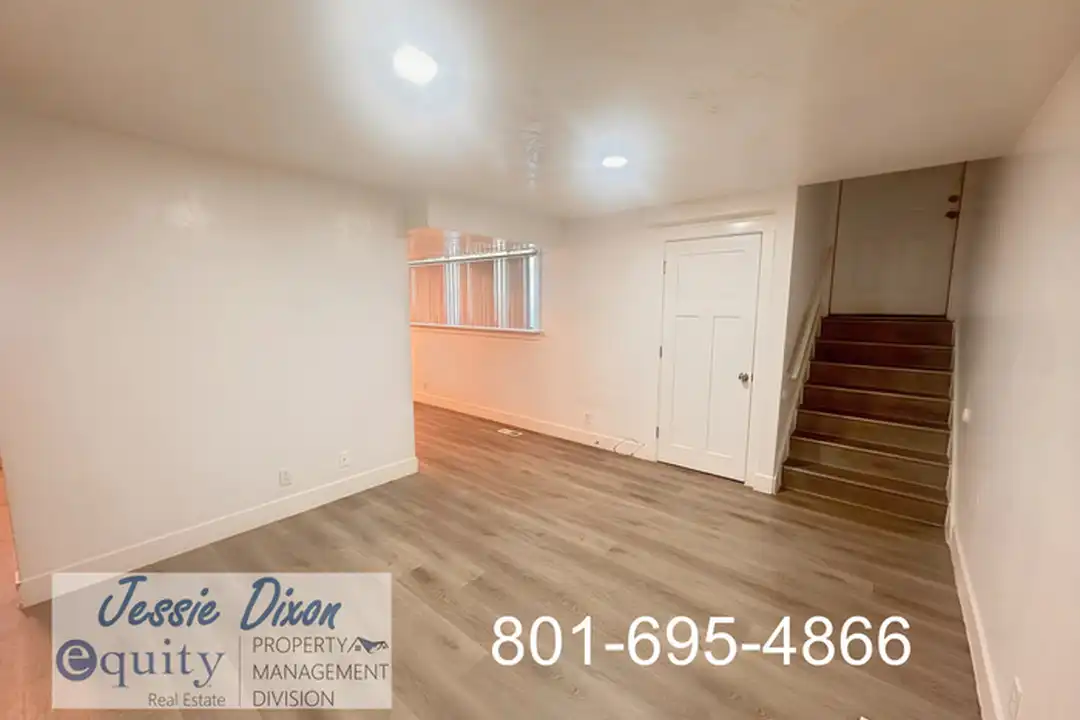 Apartment in Sunset - More