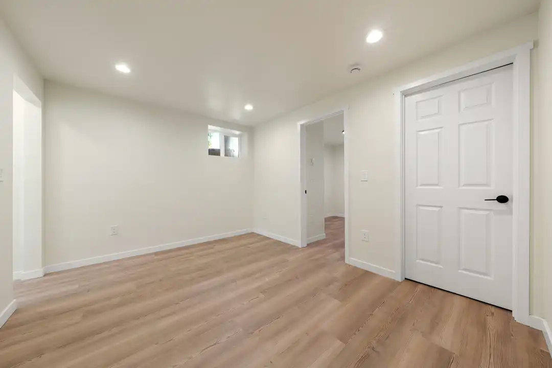 8322 Wabash Ave S unit 8324 B - View 4