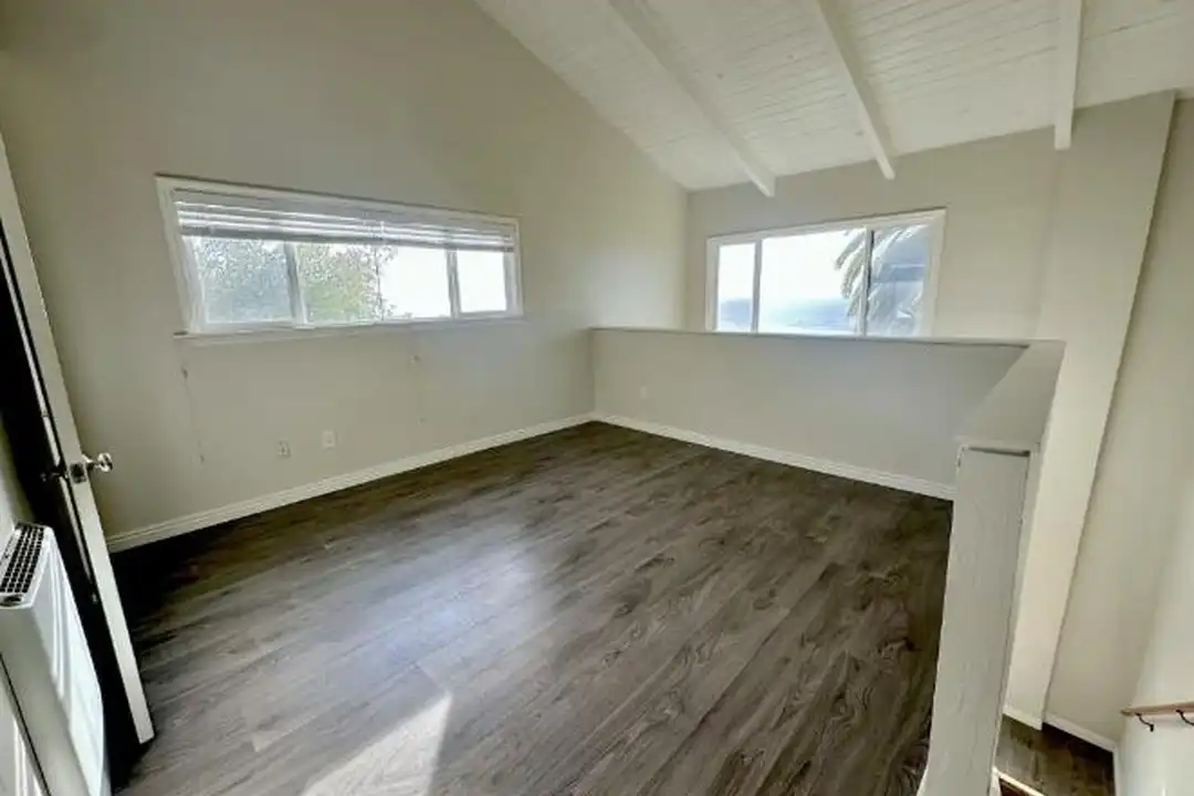 156 Olive St - View 5