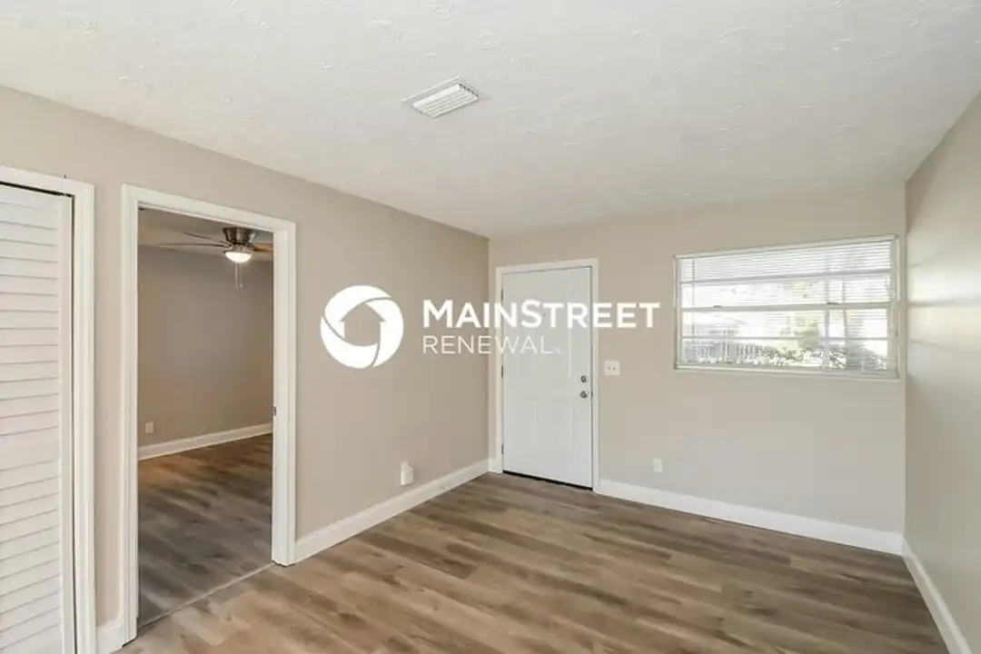 9436 Gisborne Dr - Поглед 2