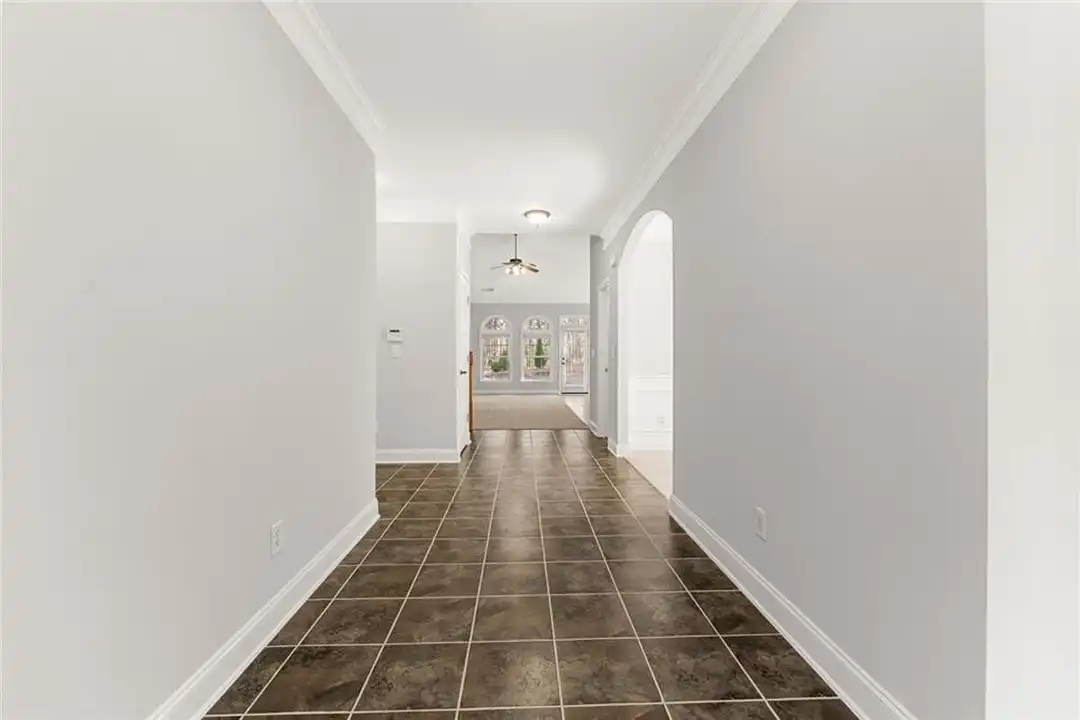 3329 Rosecliff Trace NE - More
