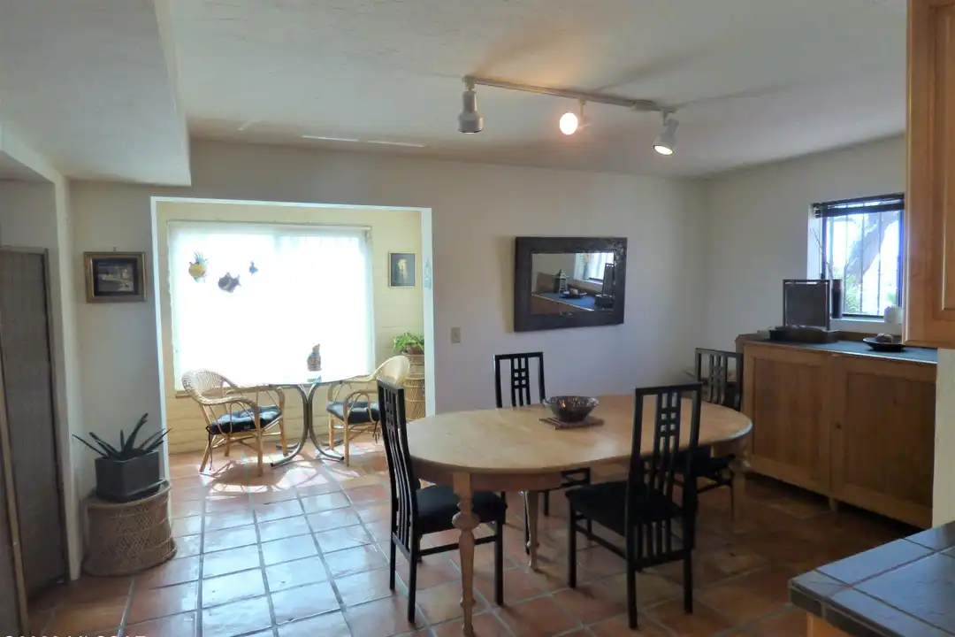 5300 N Montezuma Trail - More