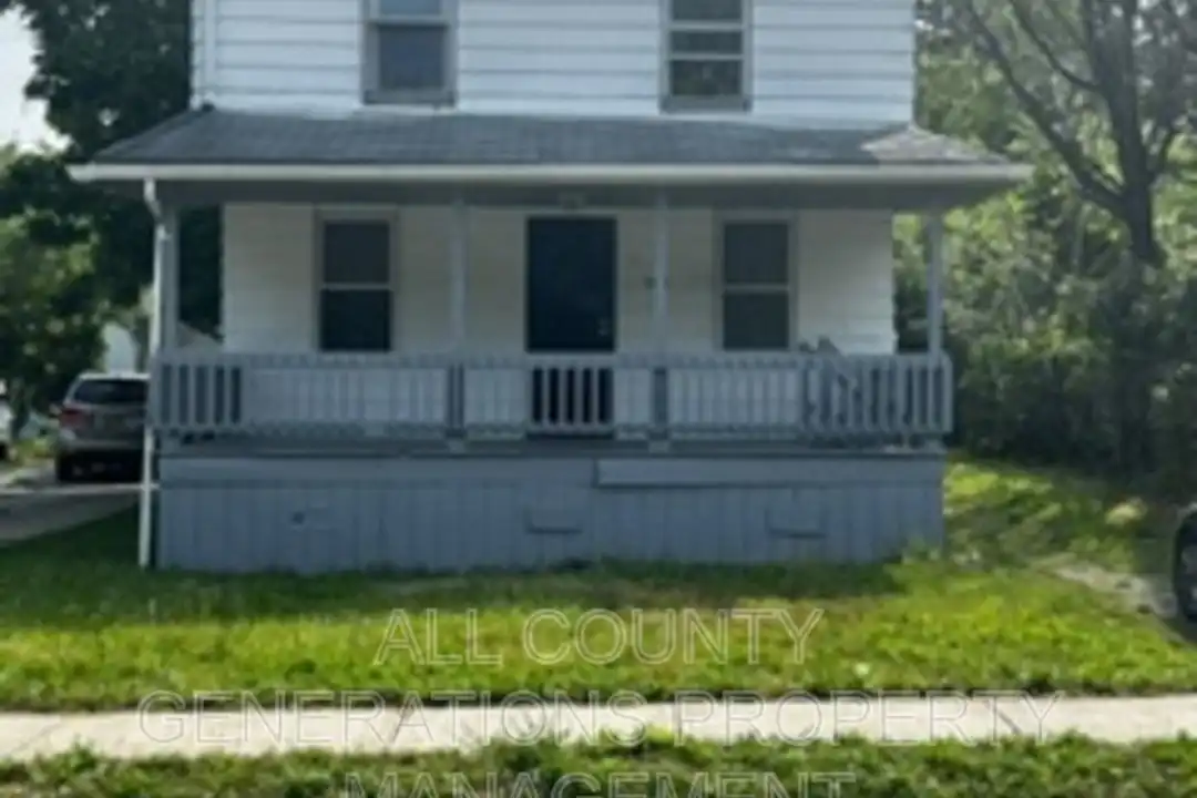 3445 E 146th St – photo 1