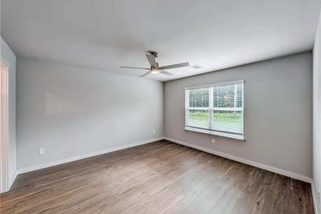 6311 NW Kathleen St - View 6
