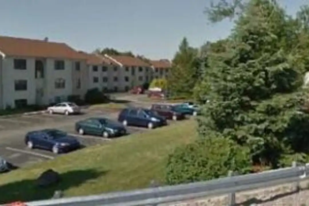 2050 County St - View 2