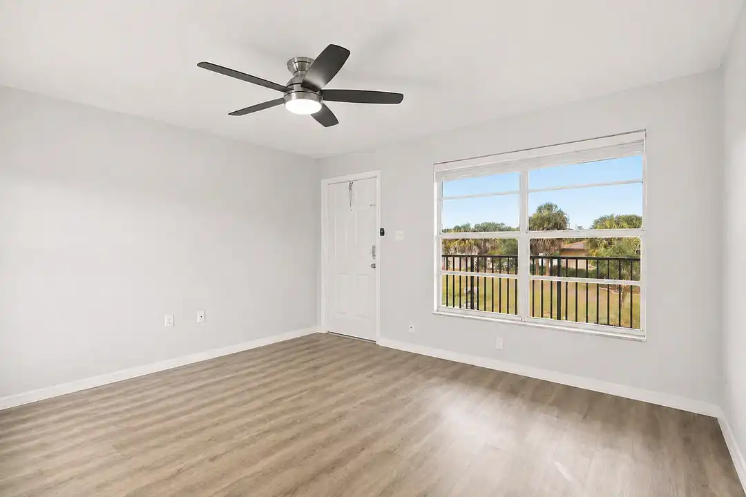 Phillippi Square Apartments - View 5