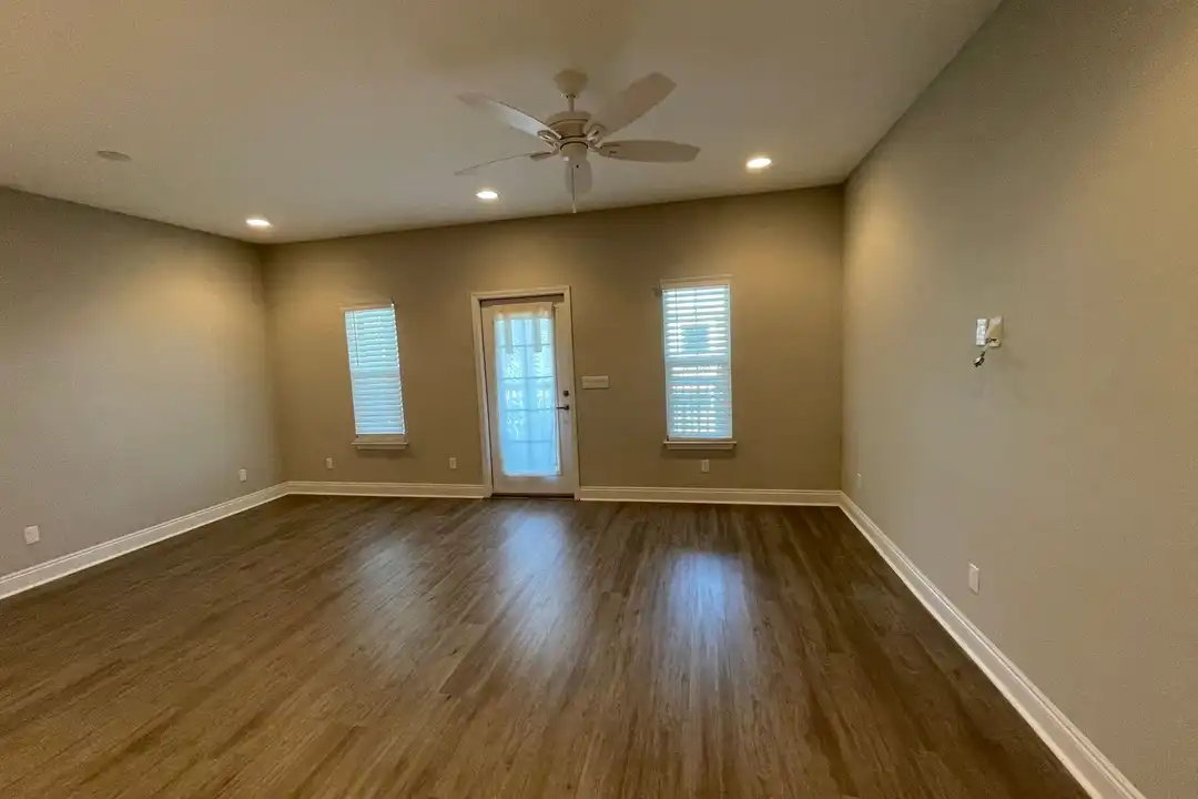 22940 Ann Miller Rd unit 110 - View 6