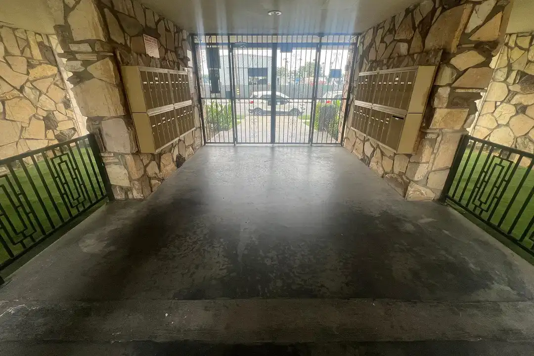 Stonecrest - View 4