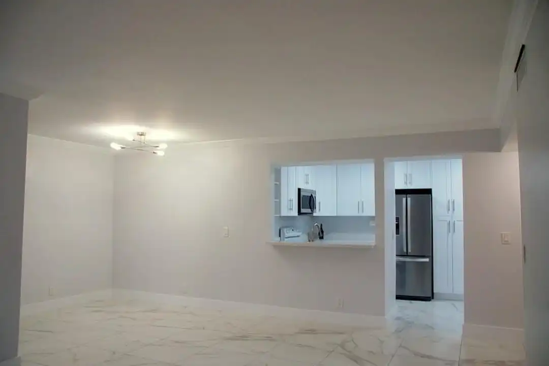 10700 NW 14th St unit 146 - More
