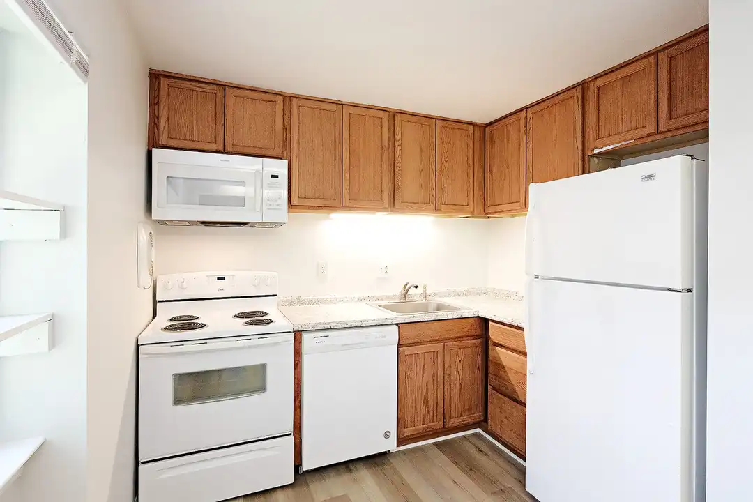 Apartment in Charlottesville - View 3