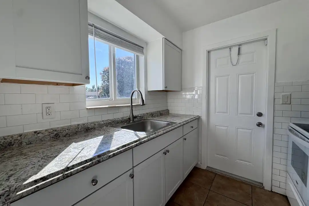 3101 NE 7th Ave unit B - View 5