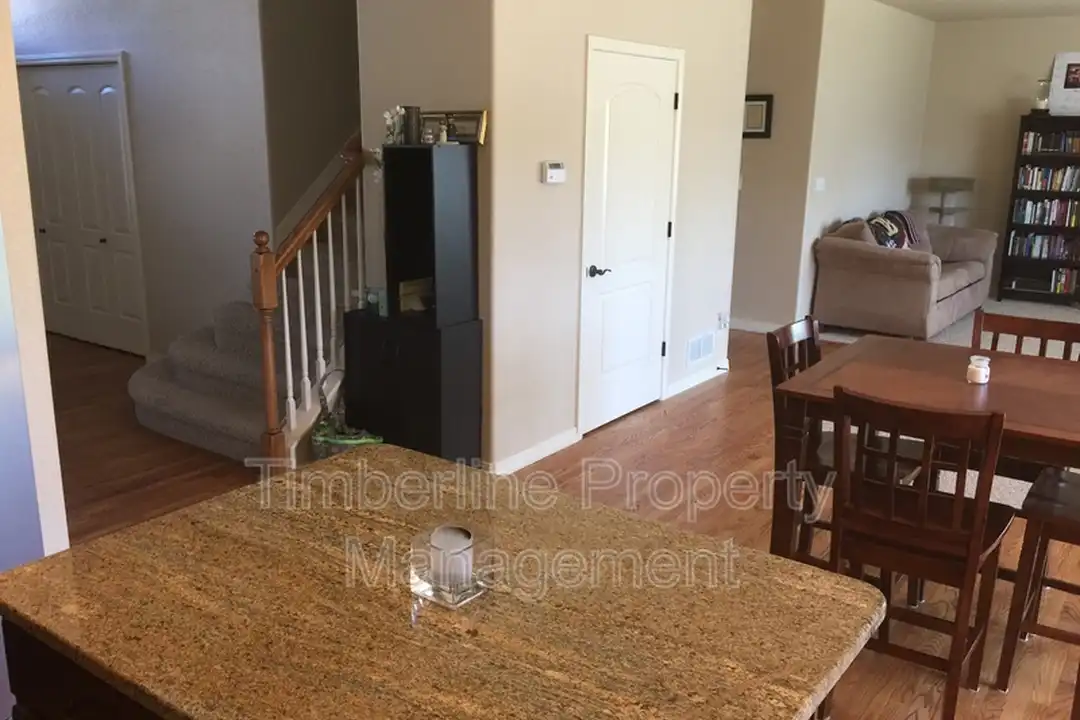 5751 Cisco Dr - More