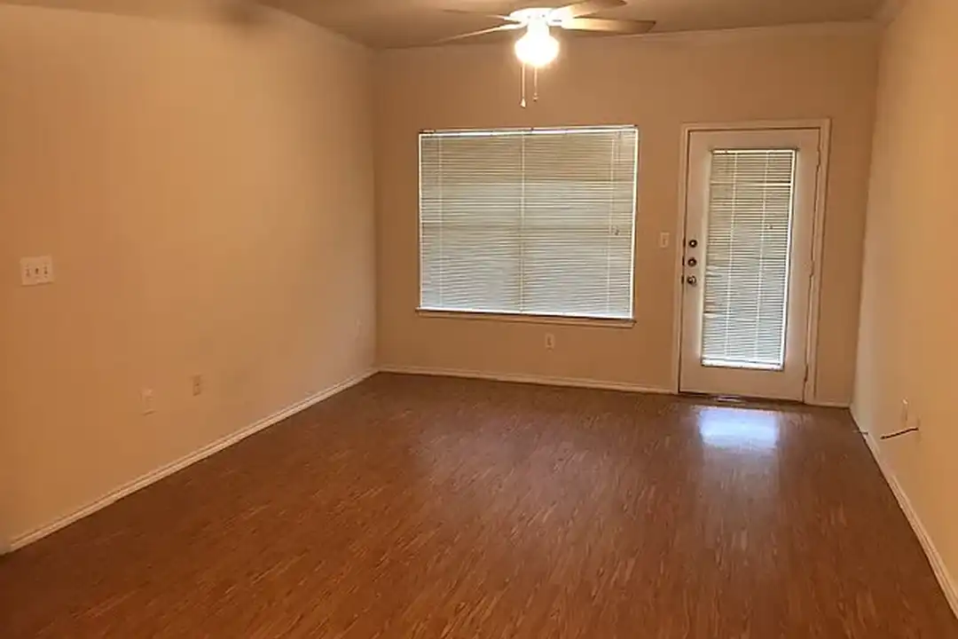 Cottages at Gateway – photo 1 of 9