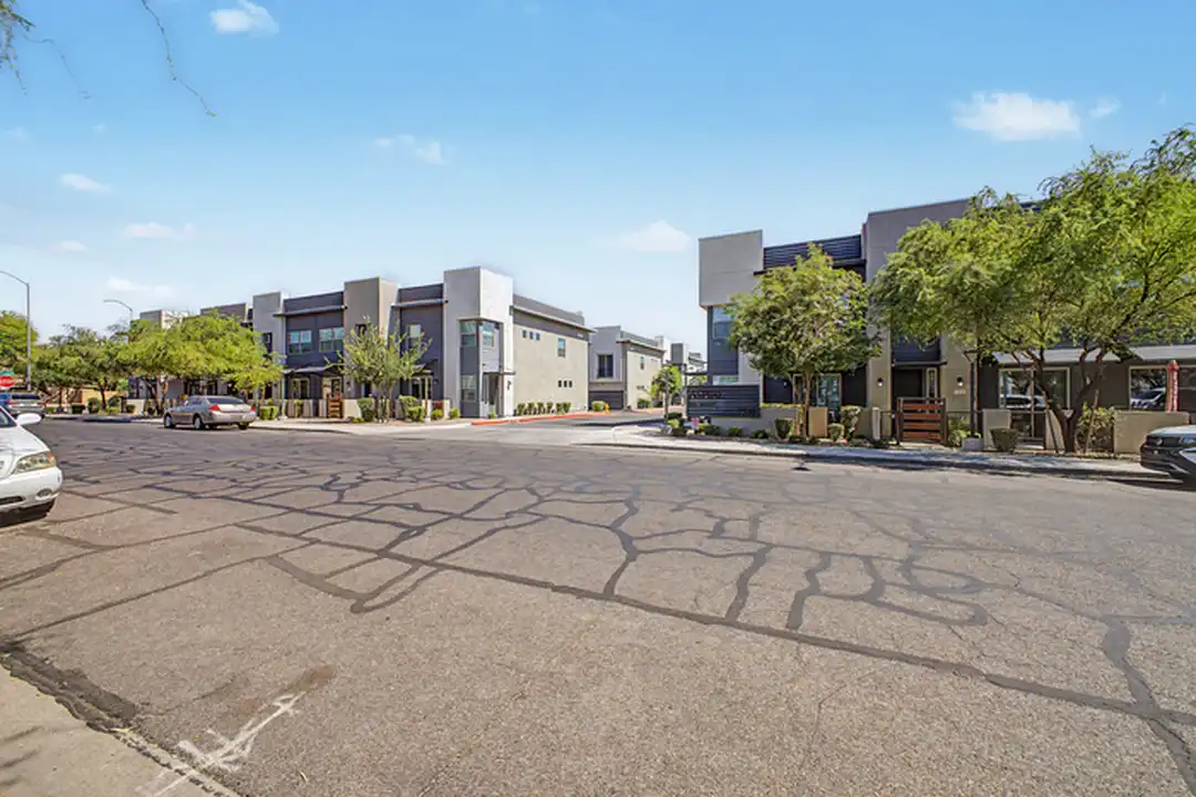 Apartment in Mesa - View 4