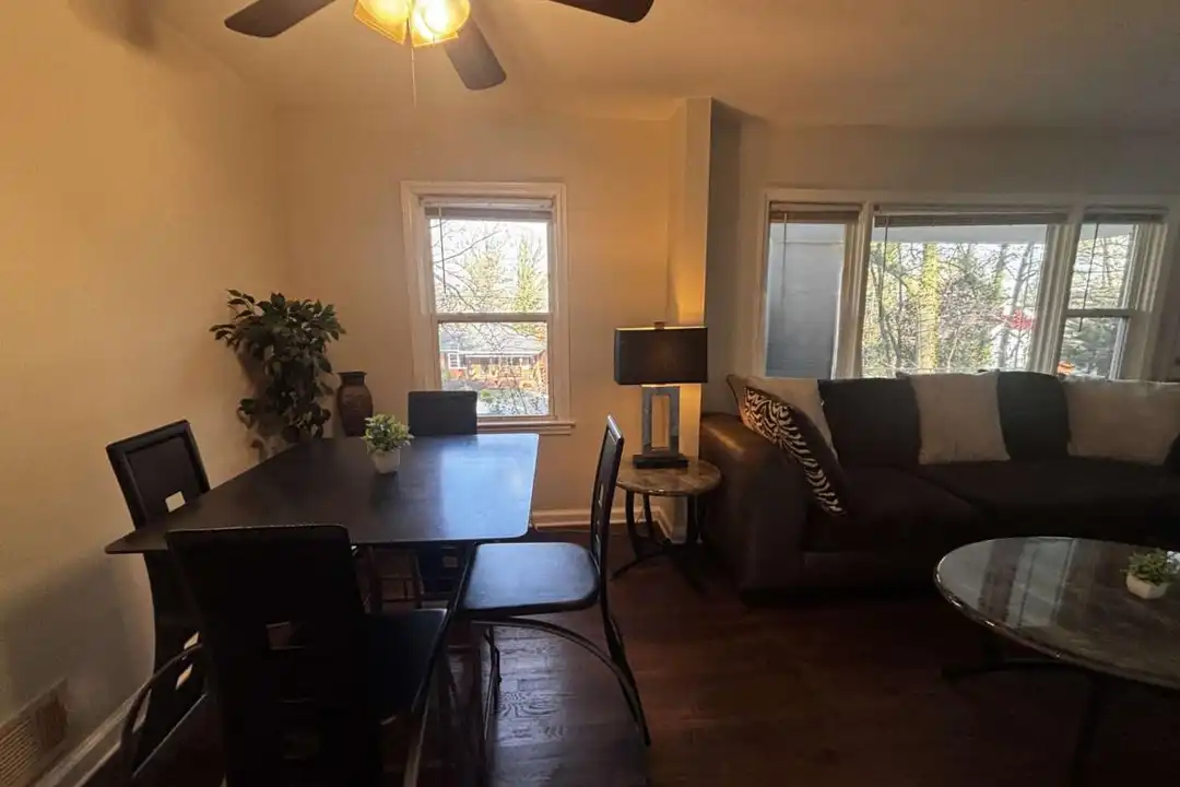 House in Atlanta - View 5