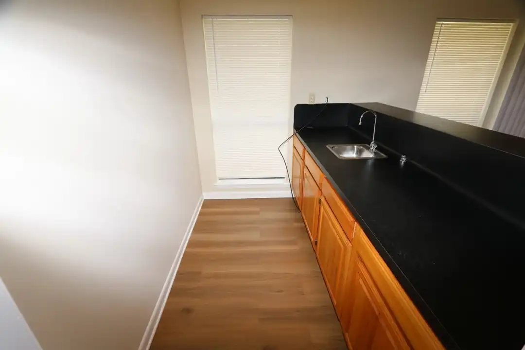 House in Katy - View 3