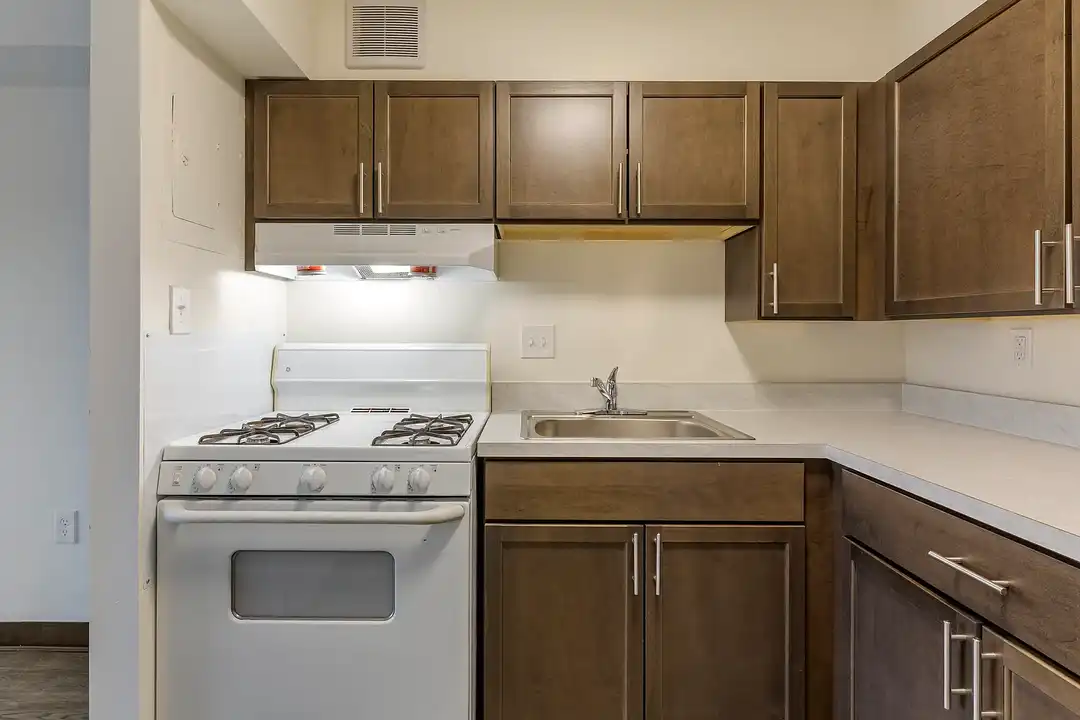 Owls Nest Apartments - View 2