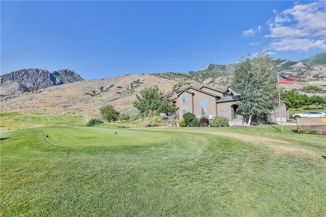 3878 Morgan Blvd - View 5