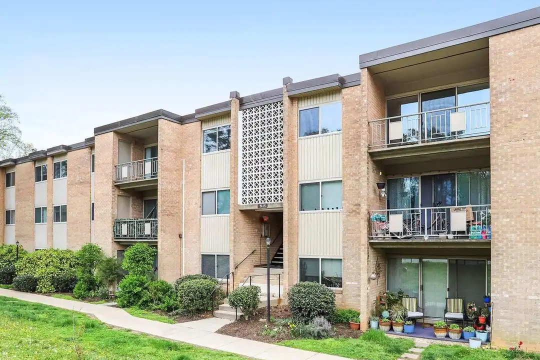5115 Crossfield Ct unit 14 – photo 1