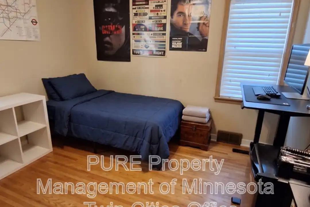 4421 30th Ave S - View 3