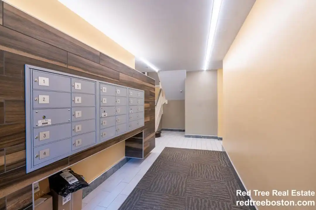 35 Park Dr - View 2
